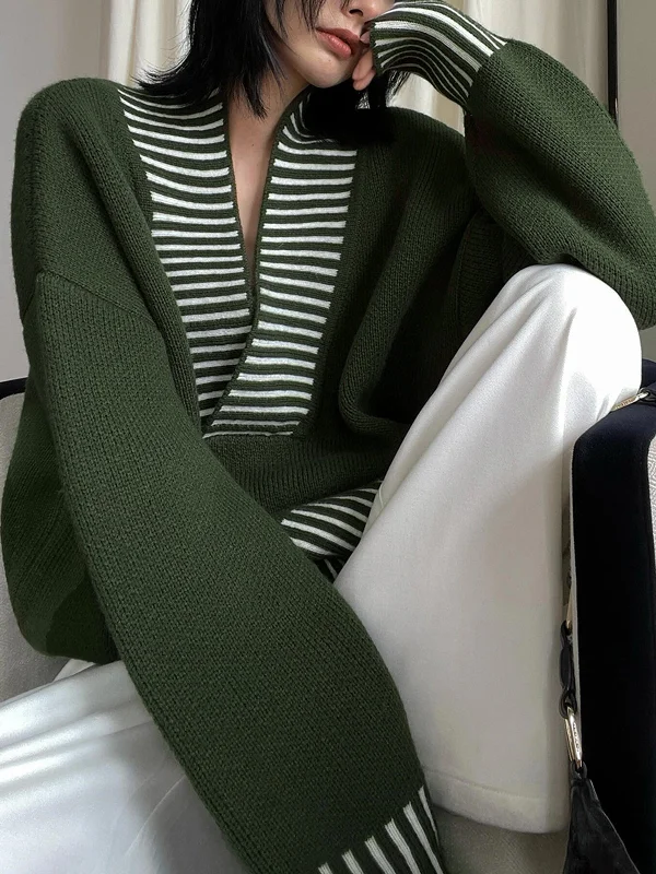 Formal Knit TopsV-Neck Two-Tone Striped Sweater