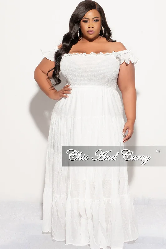 Final Sale Plus Size Sleeveless Frill Tiered Maxi Dress in WhiteLarge women's waist-baring tops