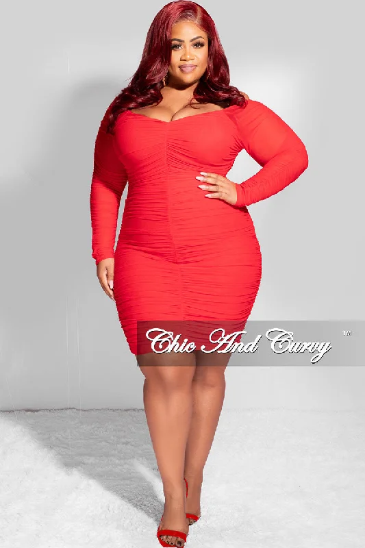 Final Sale Plus Size Ruched Off The Shoulder Mini Dress in RedLarge women's loose tops