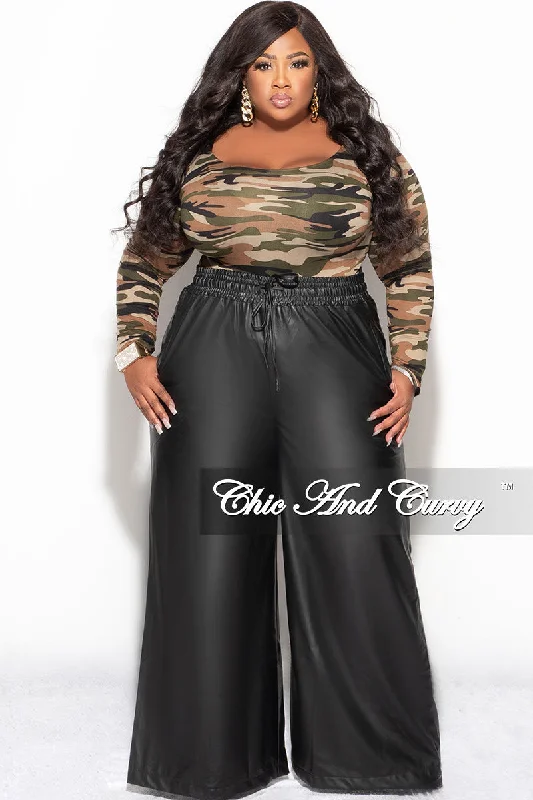 Final Sale Plus Size Long Sleeve Bodysuit in Olive and Sand Camouflage Print (Light)Large women's quick-drying tops