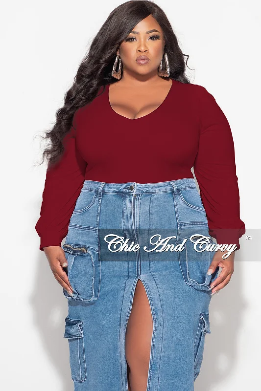 Final Sale Plus Size V Neck Bodysuit in BurgundyLarge women's oversize tops