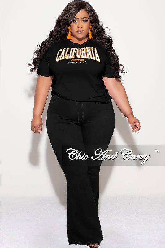 Final Sale Plus Size Short Sleeve "CALIFORNIA" Graphic T-Shirt in BlackPlus size women's bohemian tops