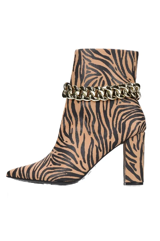 Crisscross BraJade Boot Zebra